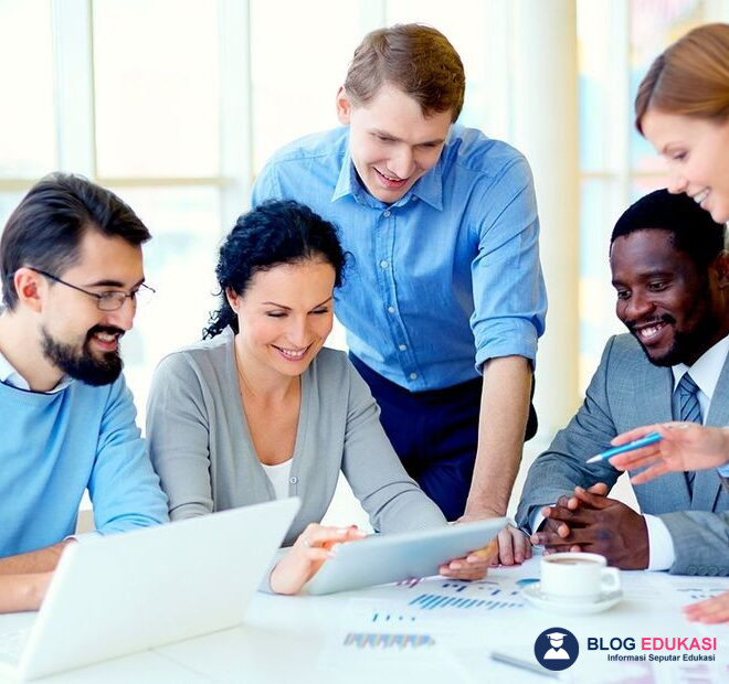 Pihak Eksternal yang Menggunakan Informasi Akuntansi