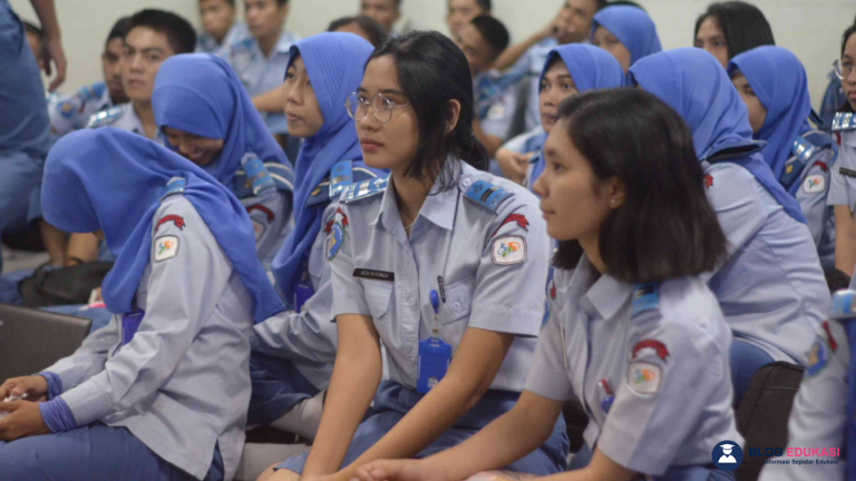 Syarat Masuk STIS: Panduan Lengkap untuk Pendaftaran STIS Kedinasan